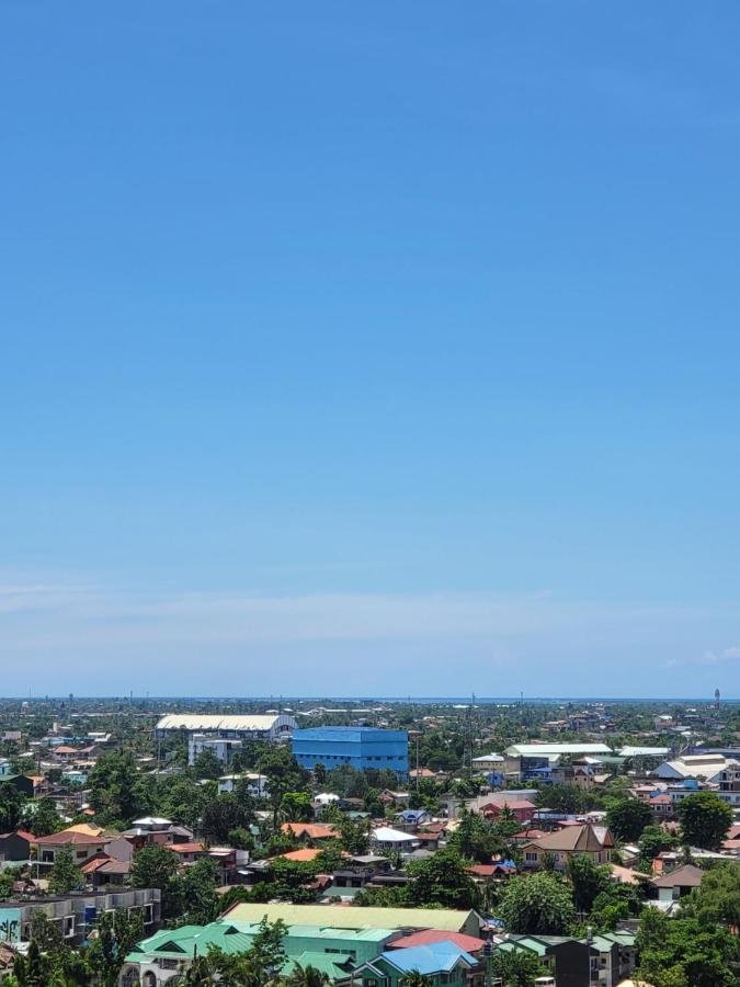 Sempre Premier Inn - Mactan Airport Hotel Île de Mactan Extérieur photo