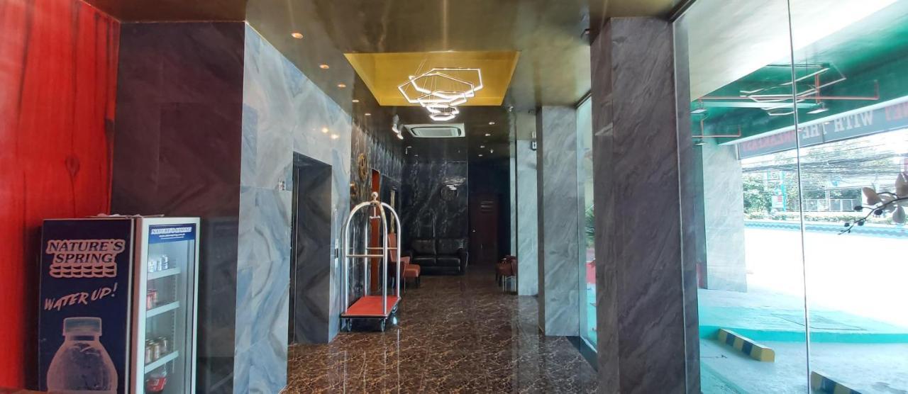 Sempre Premier Inn - Mactan Airport Hotel Île de Mactan Extérieur photo