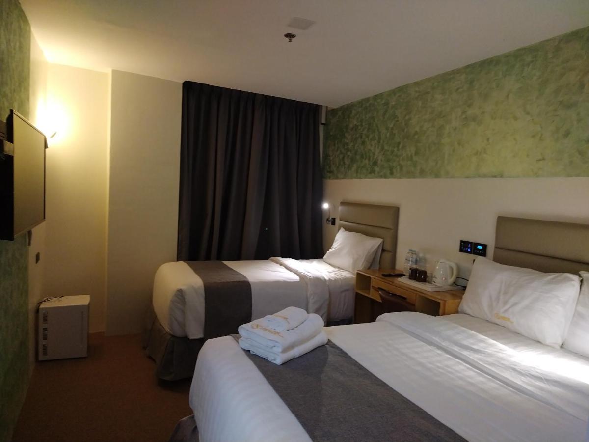 Sempre Premier Inn - Mactan Airport Hotel Île de Mactan Extérieur photo