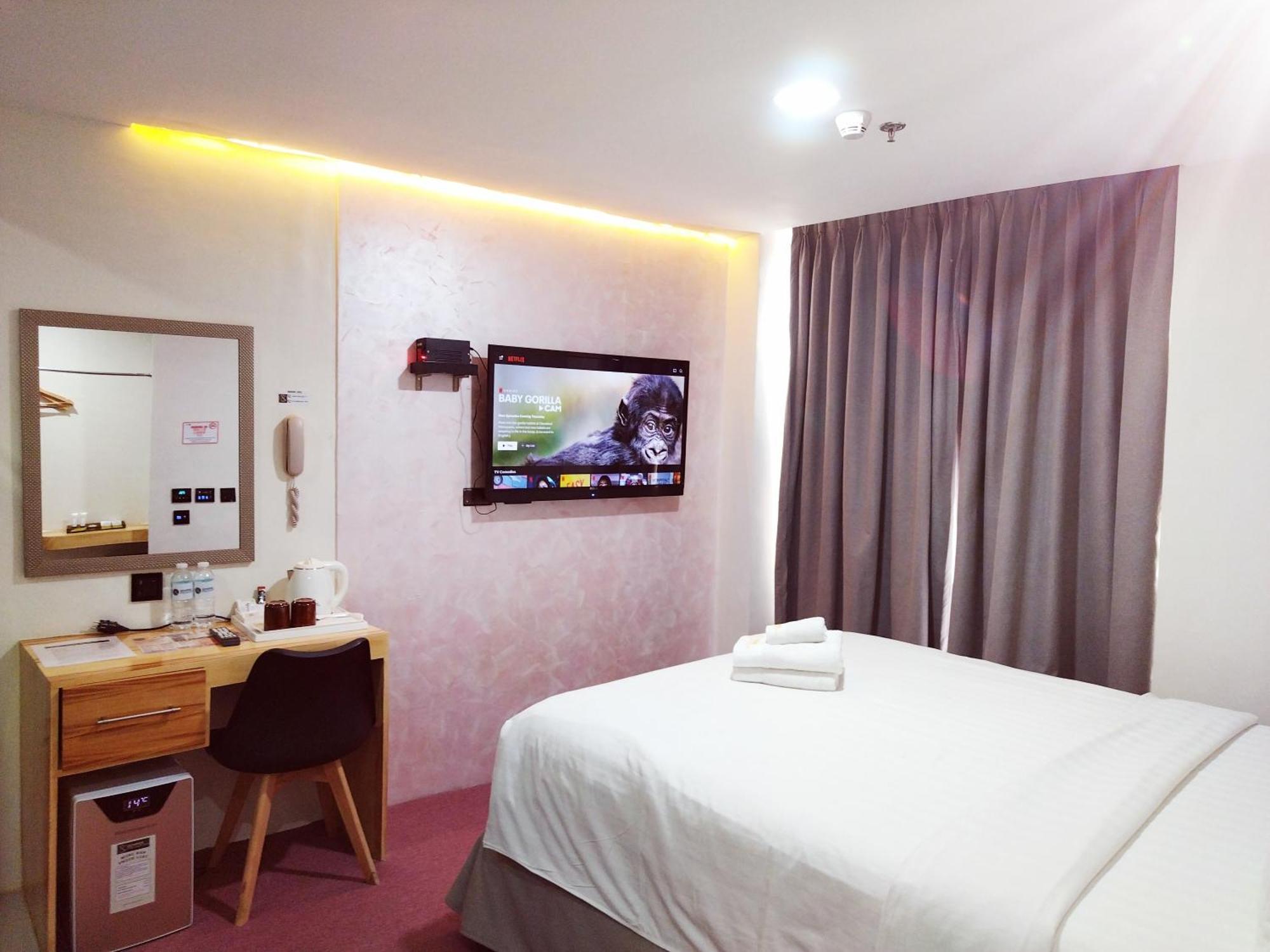 Sempre Premier Inn - Mactan Airport Hotel Île de Mactan Extérieur photo