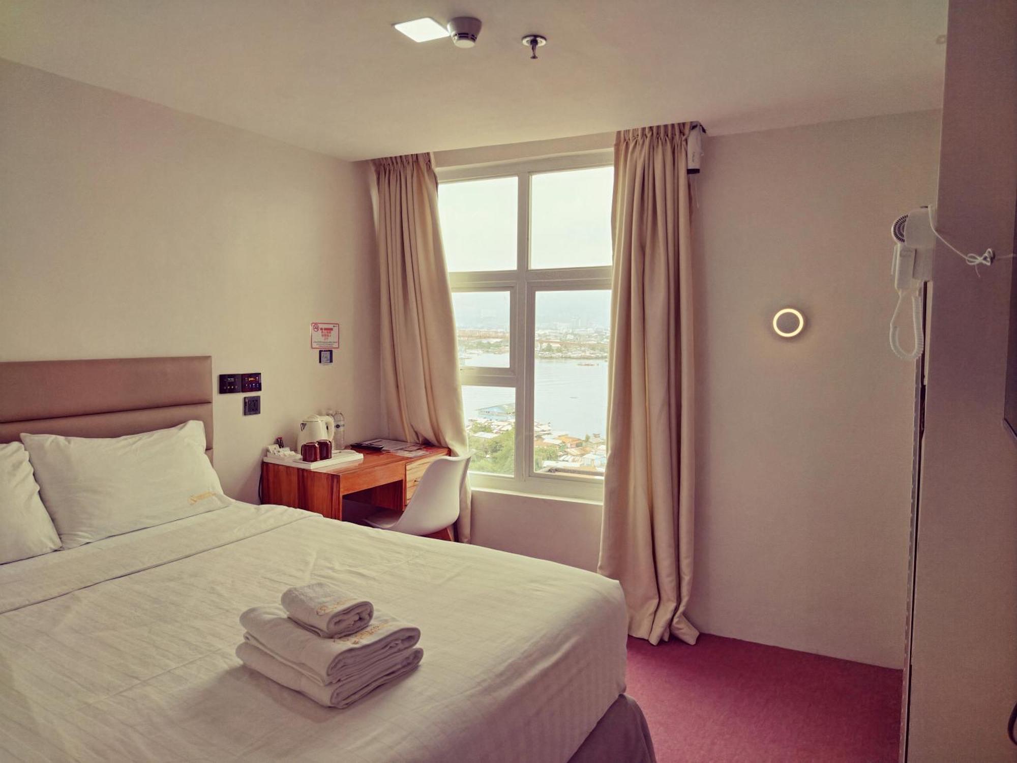 Sempre Premier Inn - Mactan Airport Hotel Île de Mactan Extérieur photo